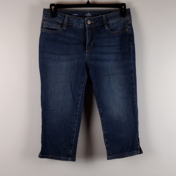 St. John's Bay Pants - St. Johns Bay size 8P jean capri